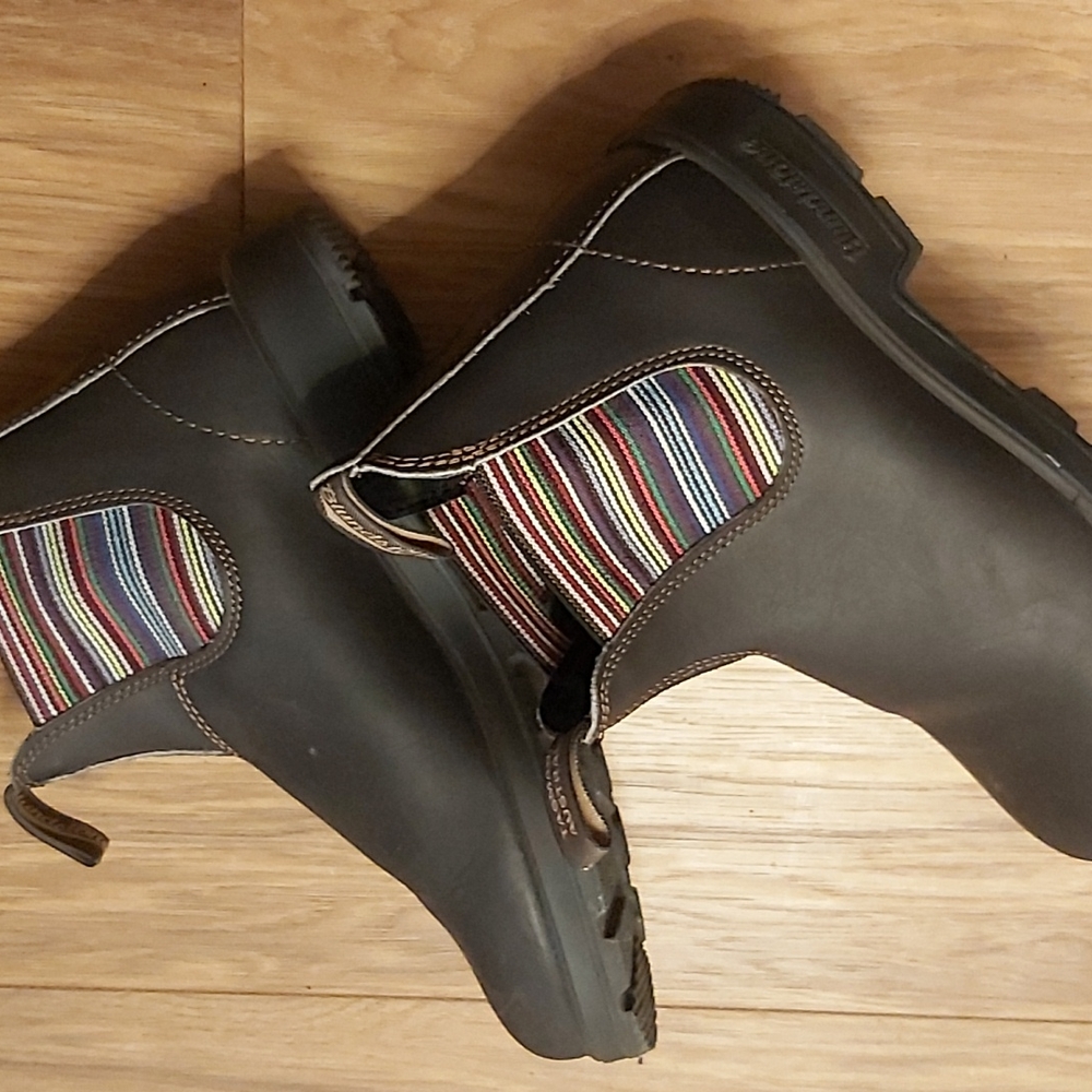 Blundstones